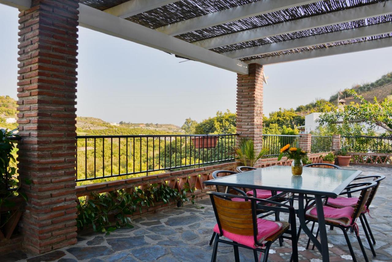 Casa Entre Nerja Y Frigiliana Villa Екстериор снимка
